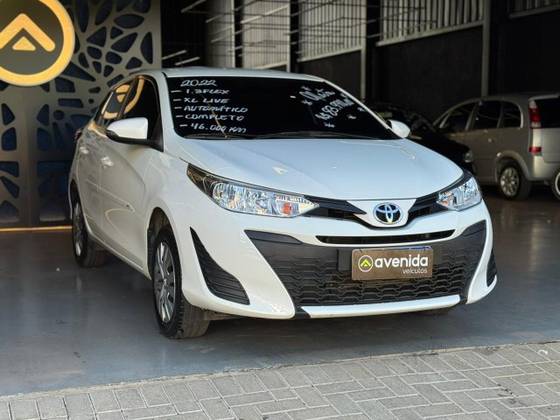 TOYOTA YARIS 1.3 16V FLEX XL LIVE MULTIDRIVE